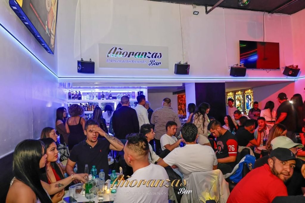 Ambiente de Añoranzas Bar