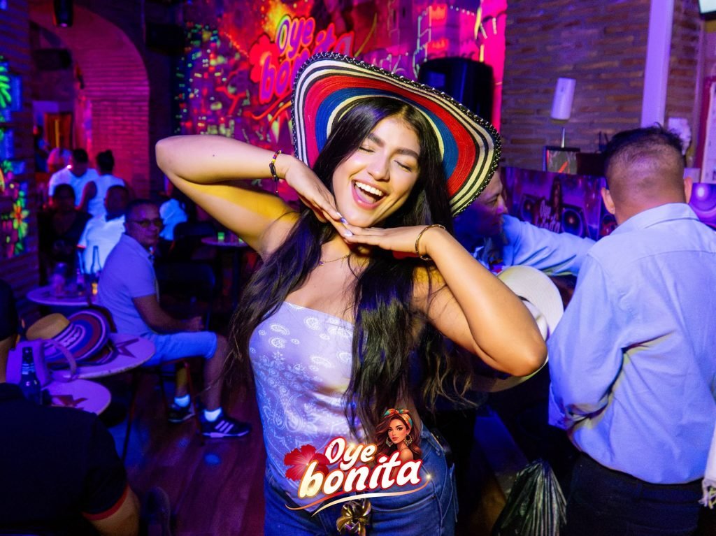 Vista previa de la galería de Oye Bonita Pub